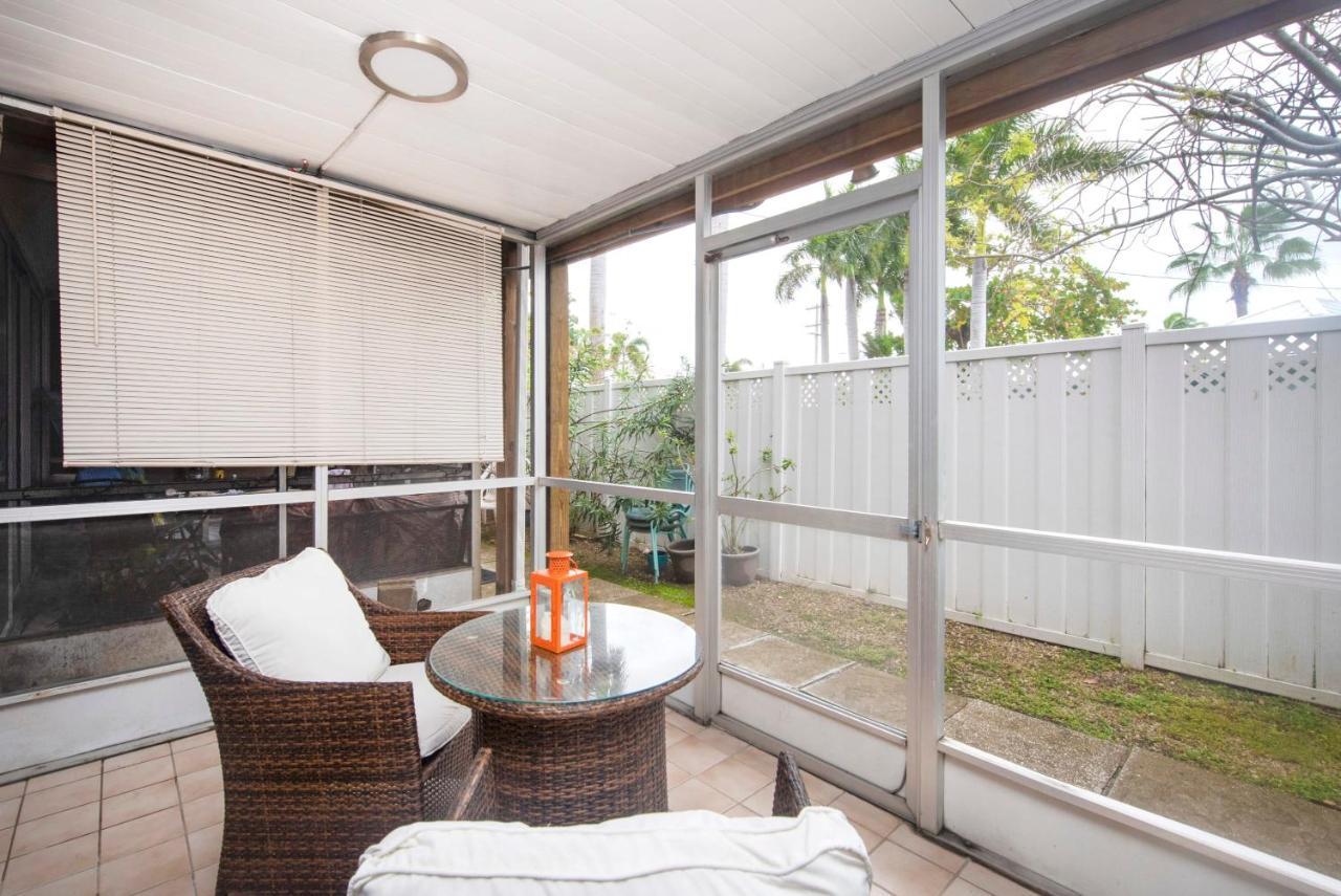 Beach Living At Island Pine Villas Blse 乔治城 外观 照片
