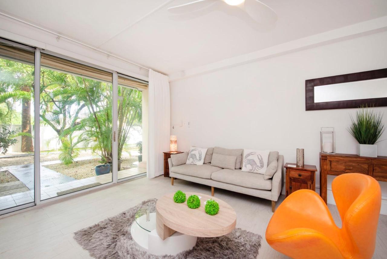 Beach Living At Island Pine Villas Blse 乔治城 外观 照片